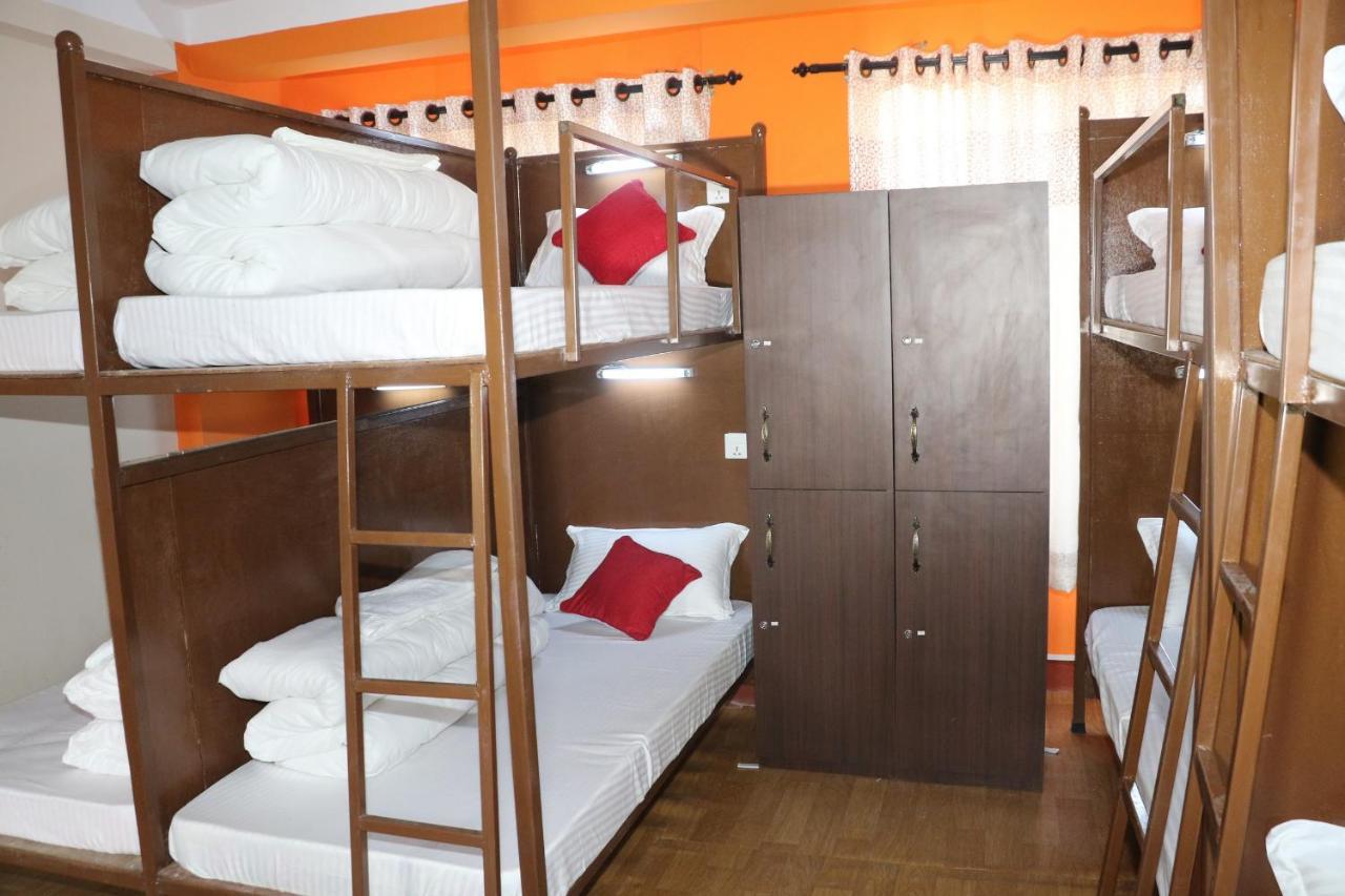 קטמנדו Rambler Hostel Pvt Ltd מראה חיצוני תמונה