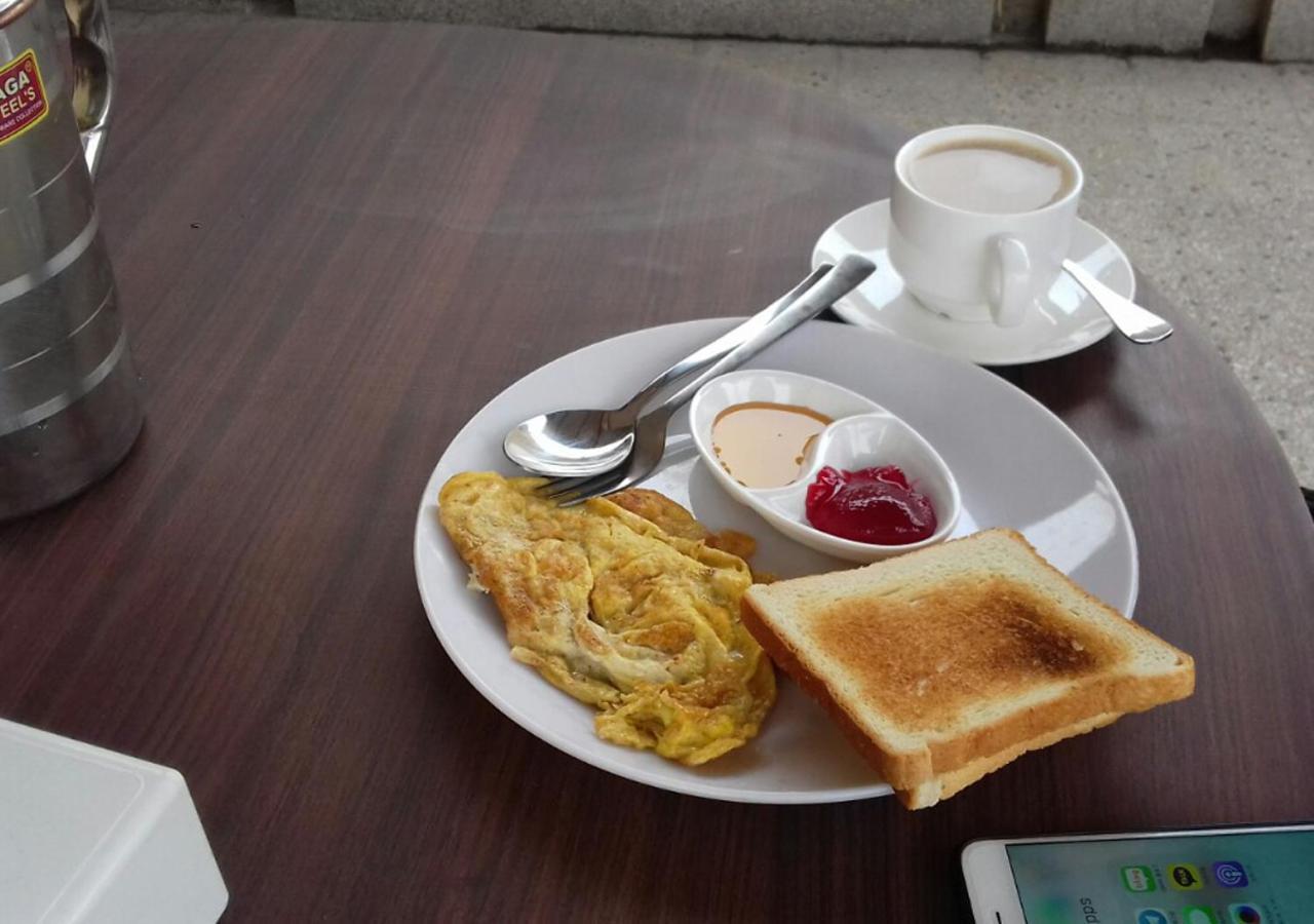 קטמנדו Rambler Hostel Pvt Ltd מראה חיצוני תמונה