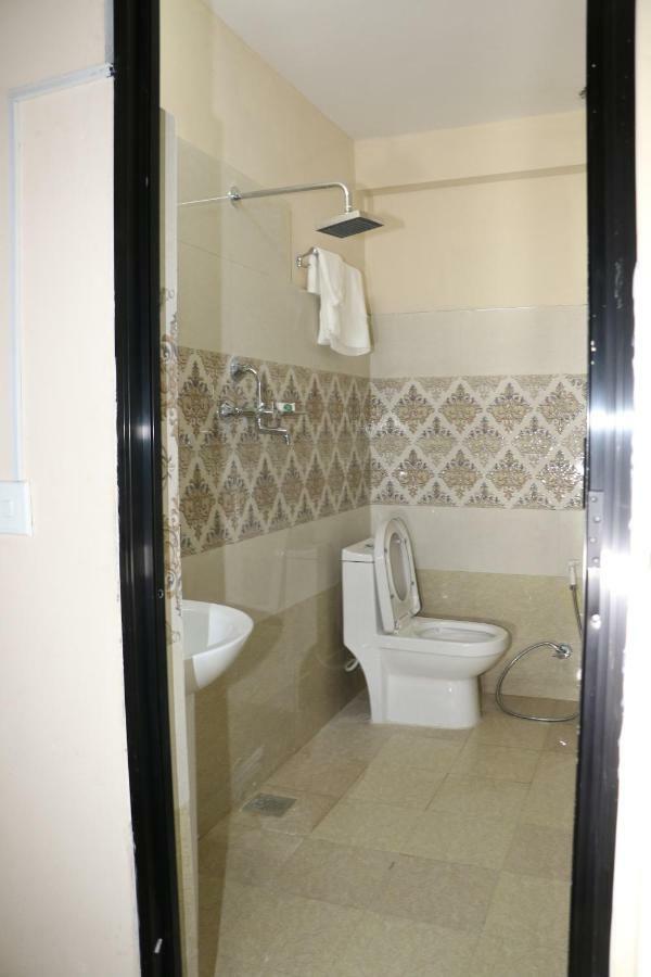 קטמנדו Rambler Hostel Pvt Ltd מראה חיצוני תמונה